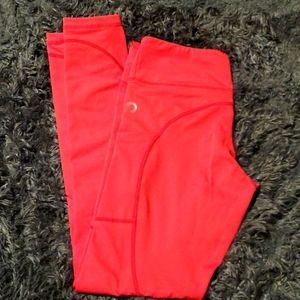 Curves in combat boots leggings, Size: M, Color: Red
